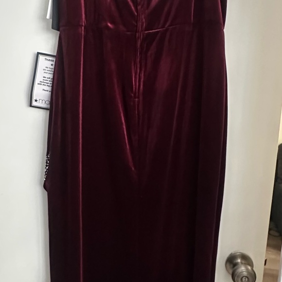 City Studio Strapless Burgundy Dress - Picture 5 of 10
